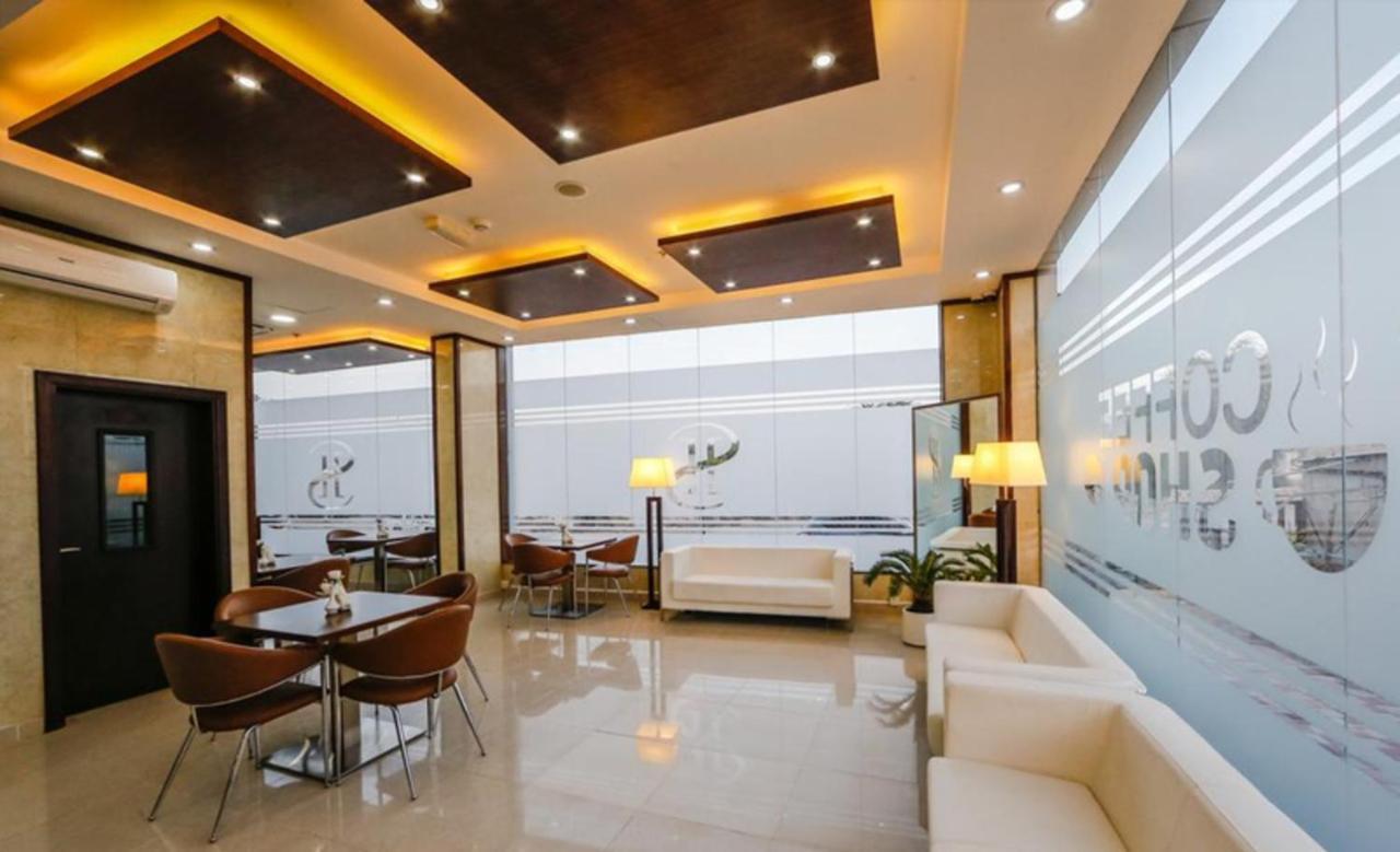 Sh Hotel Рас ал Хайм Екстериор снимка