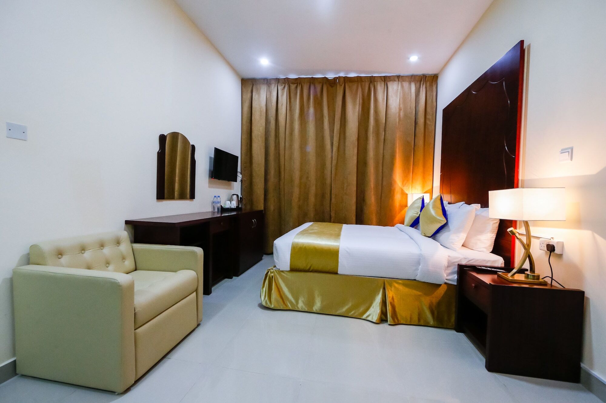 Sh Hotel Рас ал Хайм Екстериор снимка